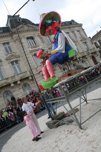 image : photo Carnaval Mont de Marsan 2008